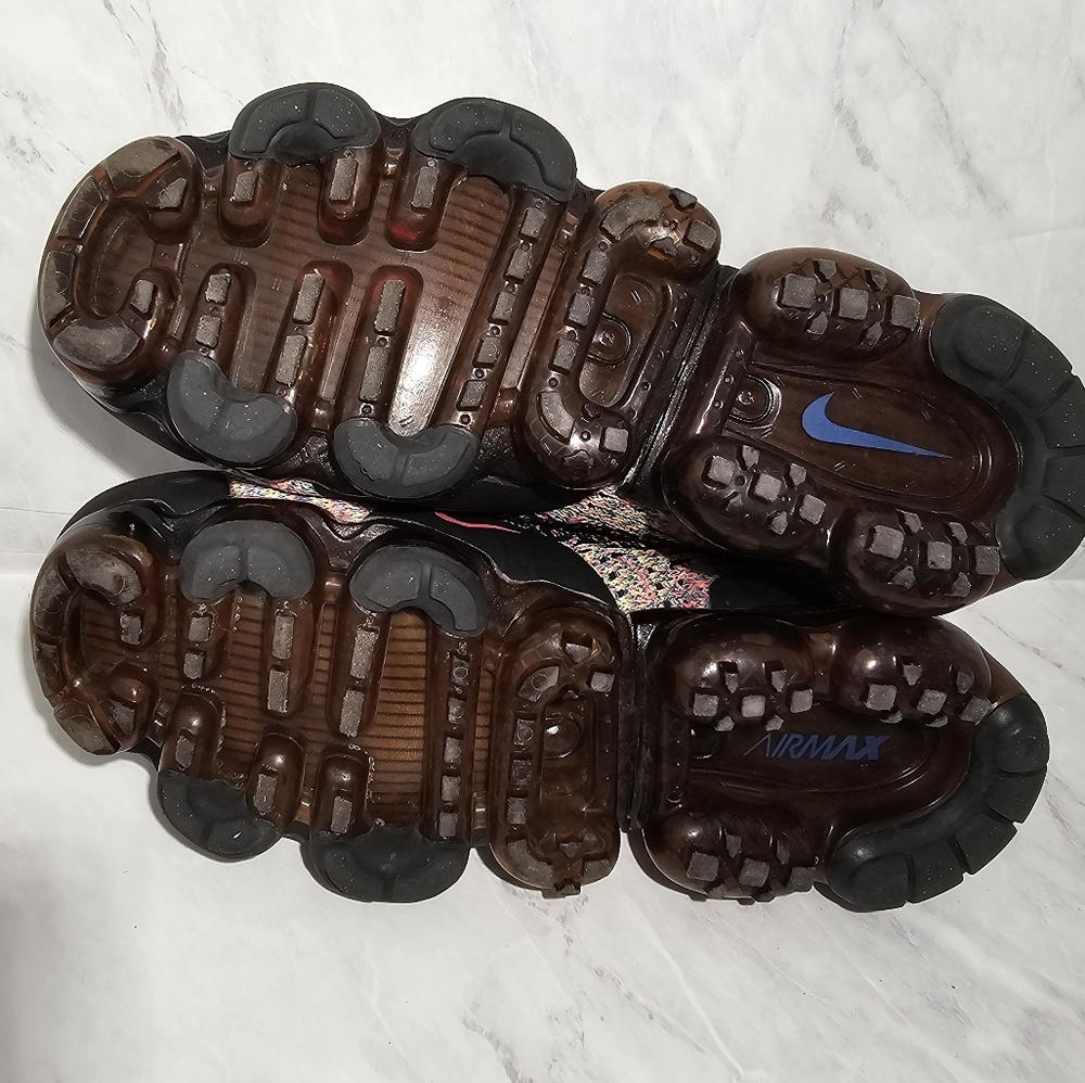 Nike Multicolor Athletic Shoes - Picture 8 of 10